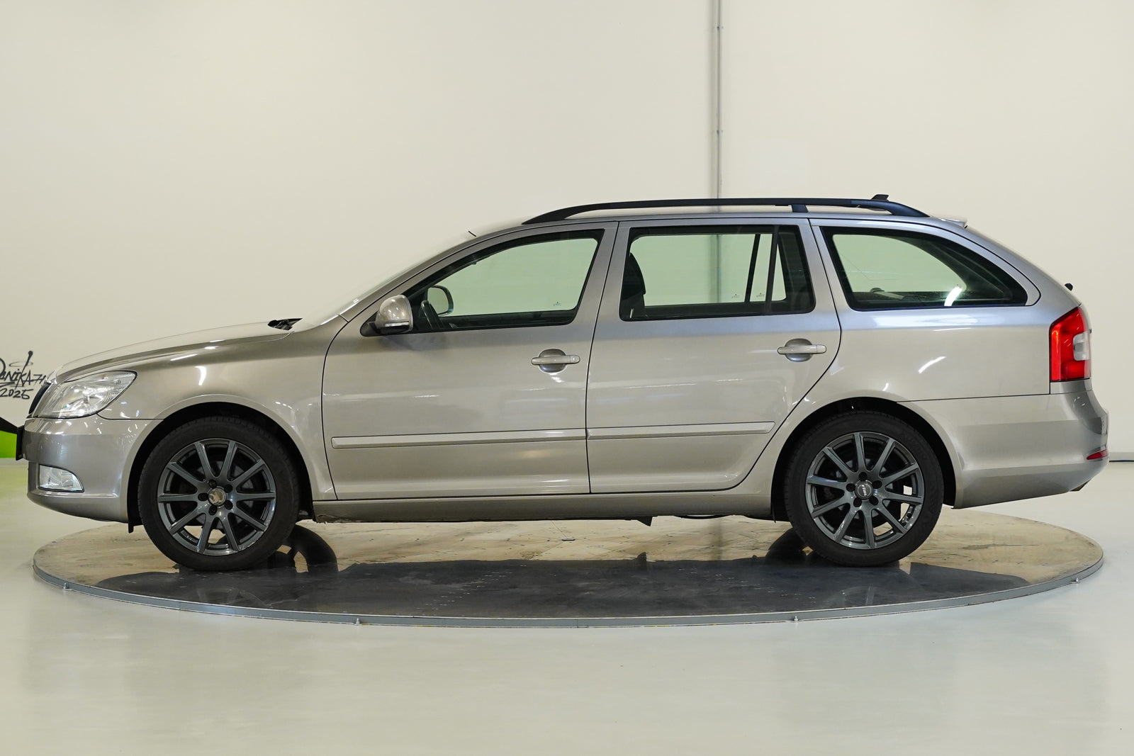 Škoda Octavia 1.6 TDI 77 kW Ambiente – foto 3