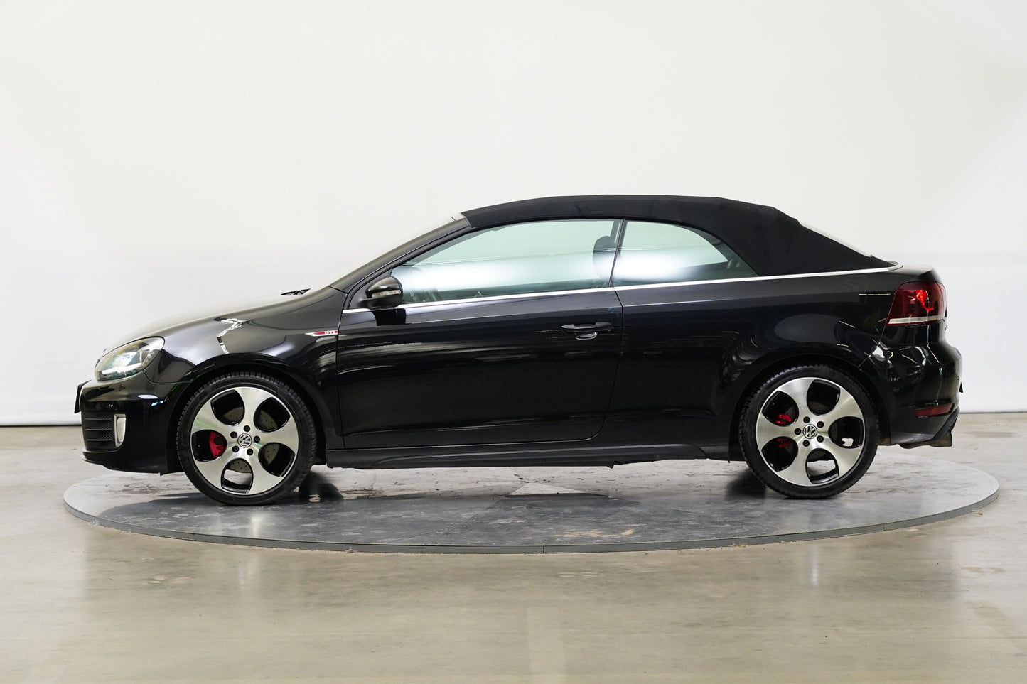 Volkswagen Golf 2.0 TSI 155 kW DSG GTI