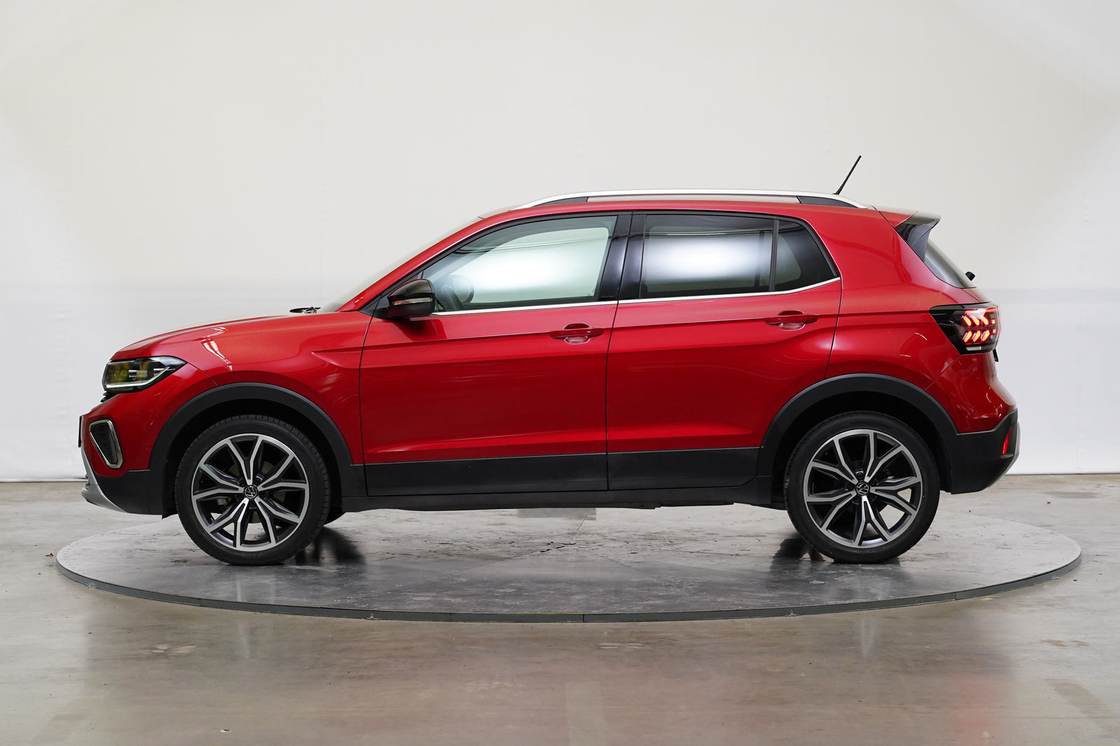 Volkswagen T-Cross 1.0 TSI 85 kW DSG Style – foto 3