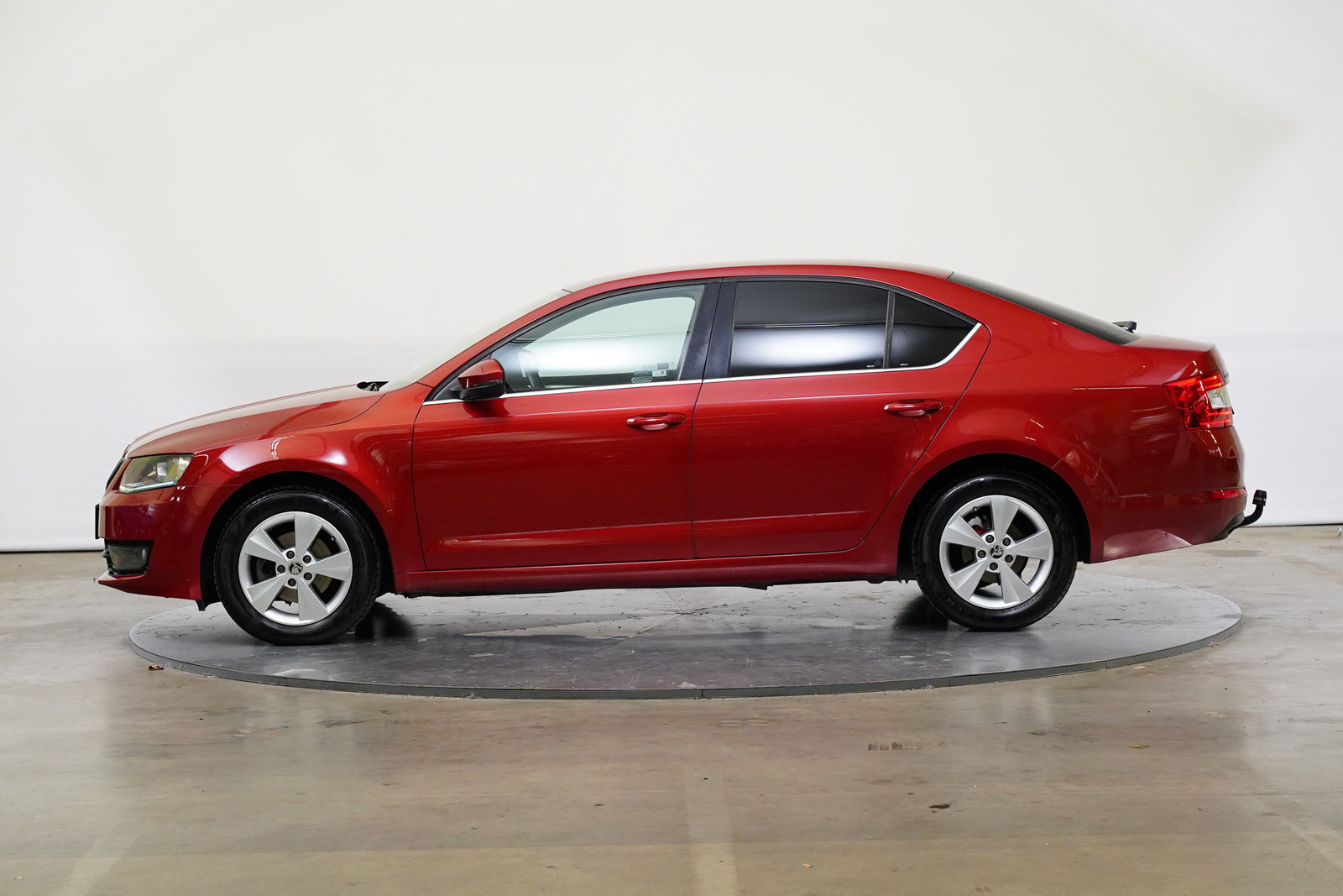 Škoda Octavia 1.6 TDI 81 kW Style – foto 3