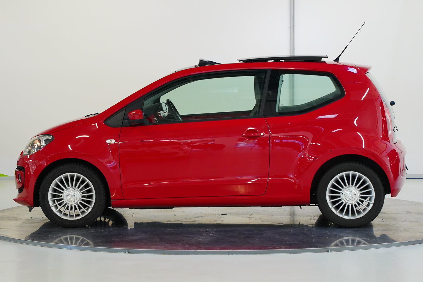 Volkswagen up! 1.0 MPI 55kW