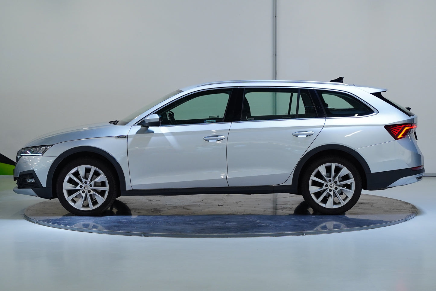 Škoda Octavia 2.0 TDI 147 kW 4x4 Scout