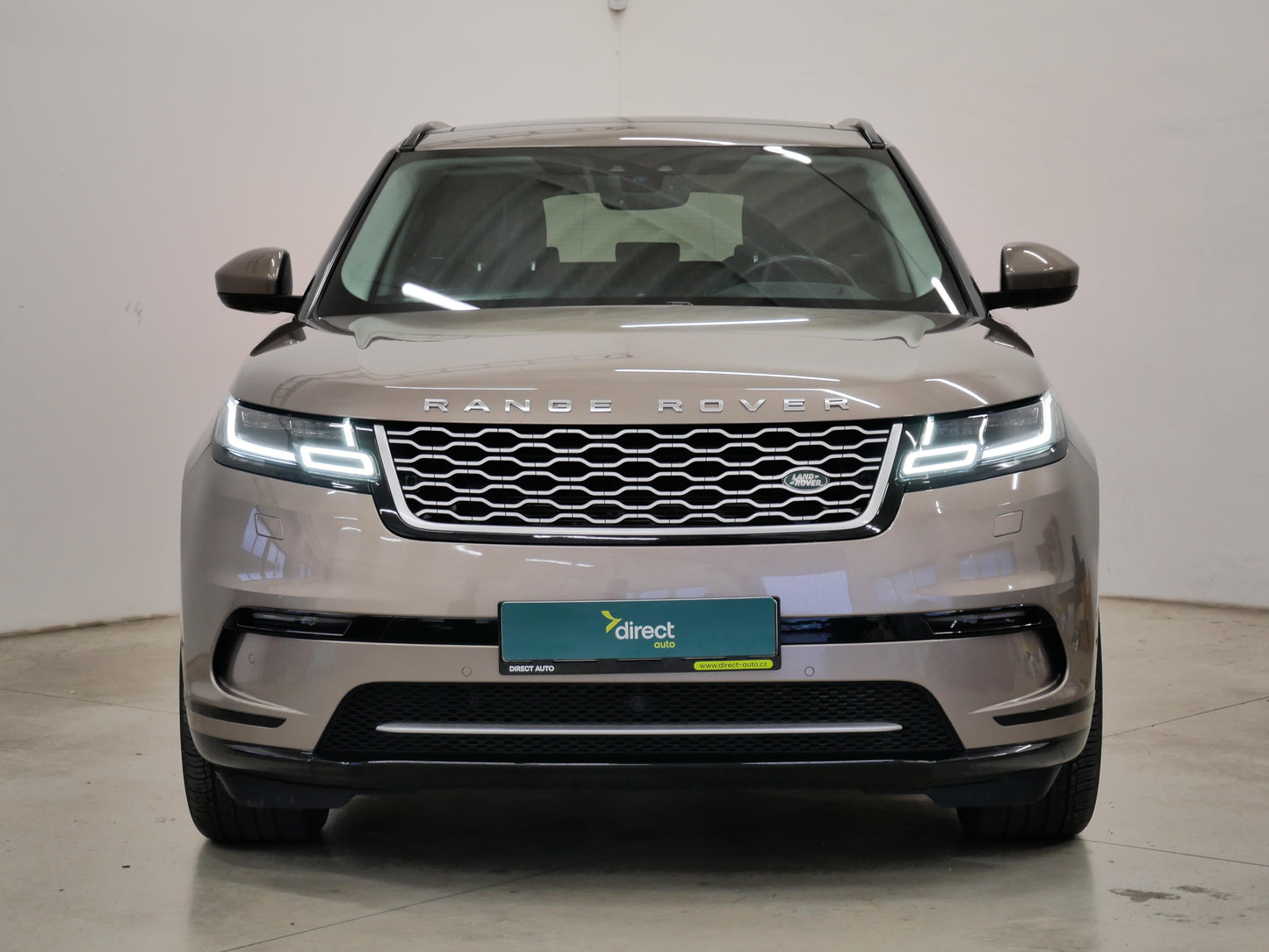 Land Rover Range Rover Velar D300 221 kW AWD SE