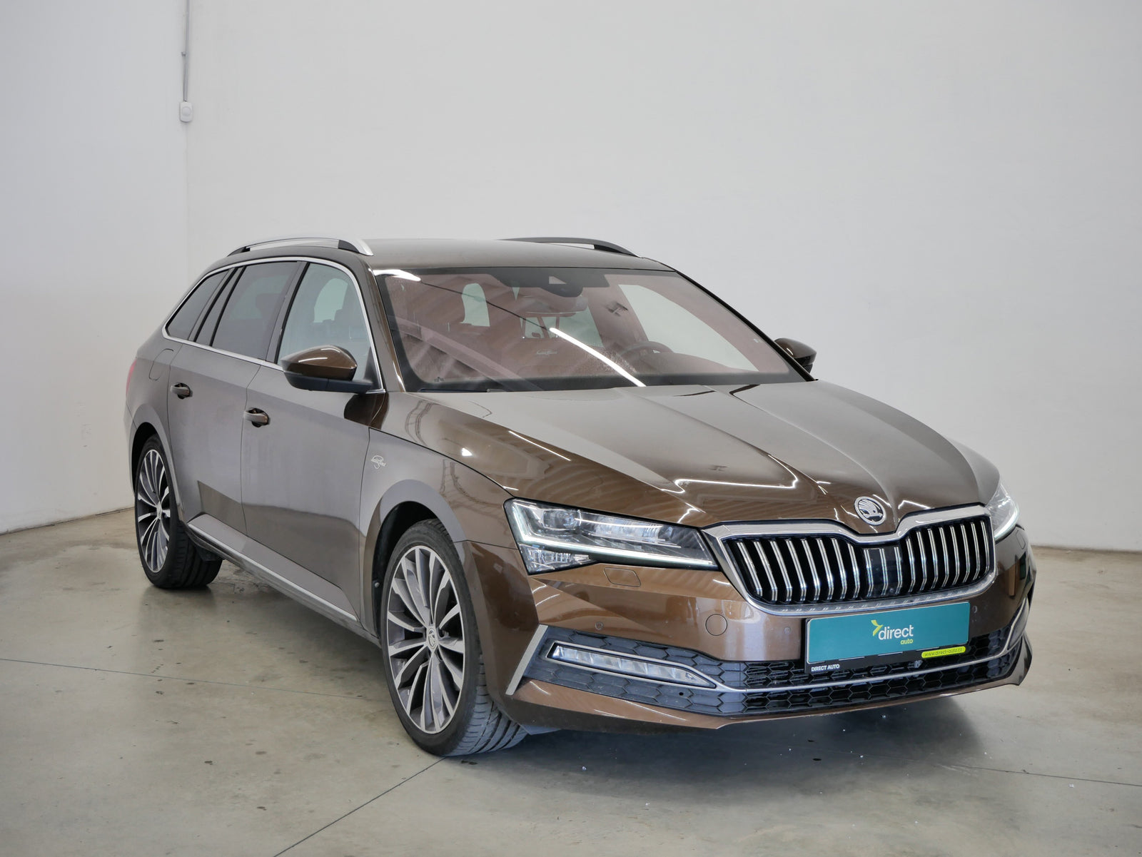 Škoda Superb 2.0 TDI 147 kW L&K – foto 4