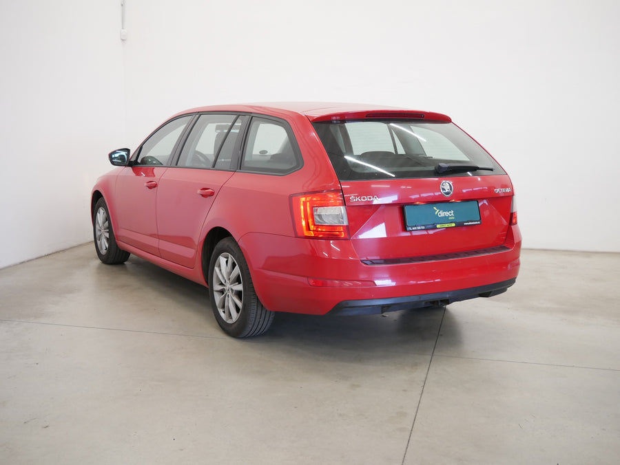 Škoda Octavia 1.6 TDI 77 kW Ambition Plus – foto 4