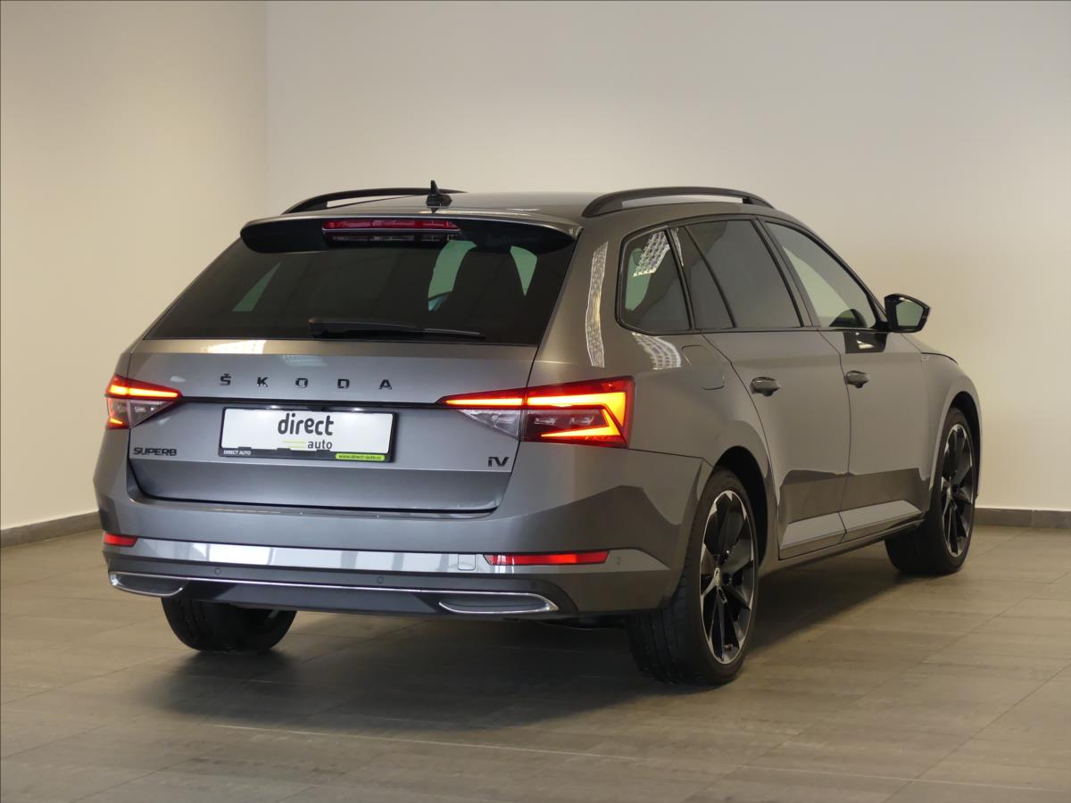 Škoda Superb 1.4 TSI iV SportLine