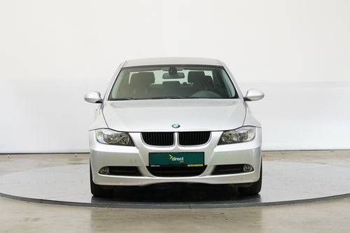 BMW Řada 3 318i 105 kW – foto 4
