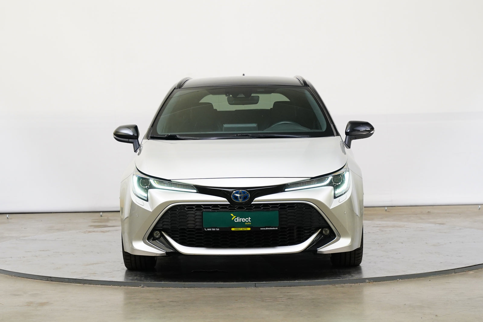 Toyota Corolla 2.0 HEV e-CVT 112 kW Selection – foto 4