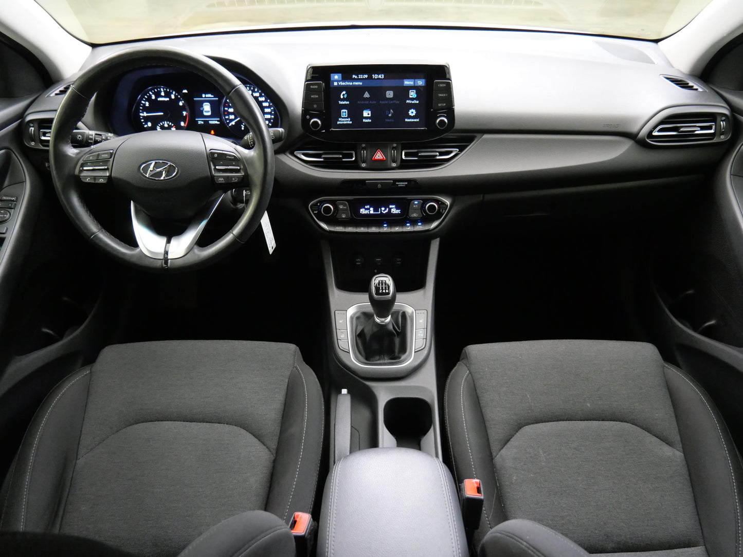 Hyundai i30 1.5 T-GDi 81 kW