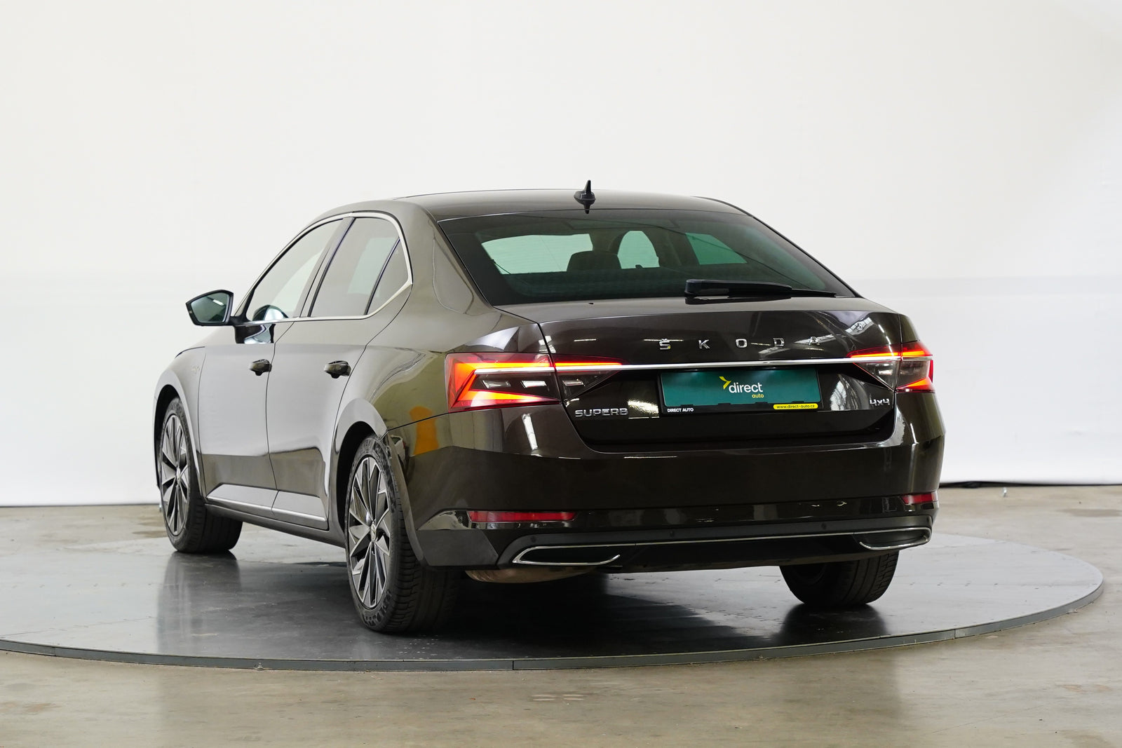 Škoda Superb 2.0 TDI 147 kW – foto 4