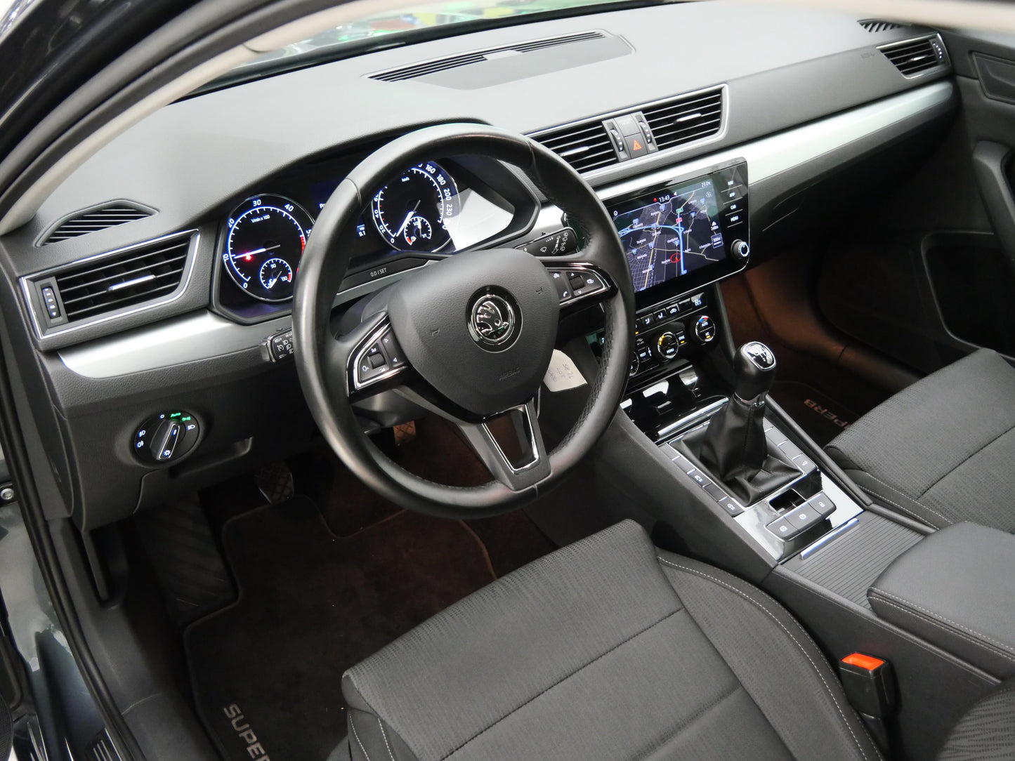 Škoda Superb 2.0 TDI 140 kW Ambition