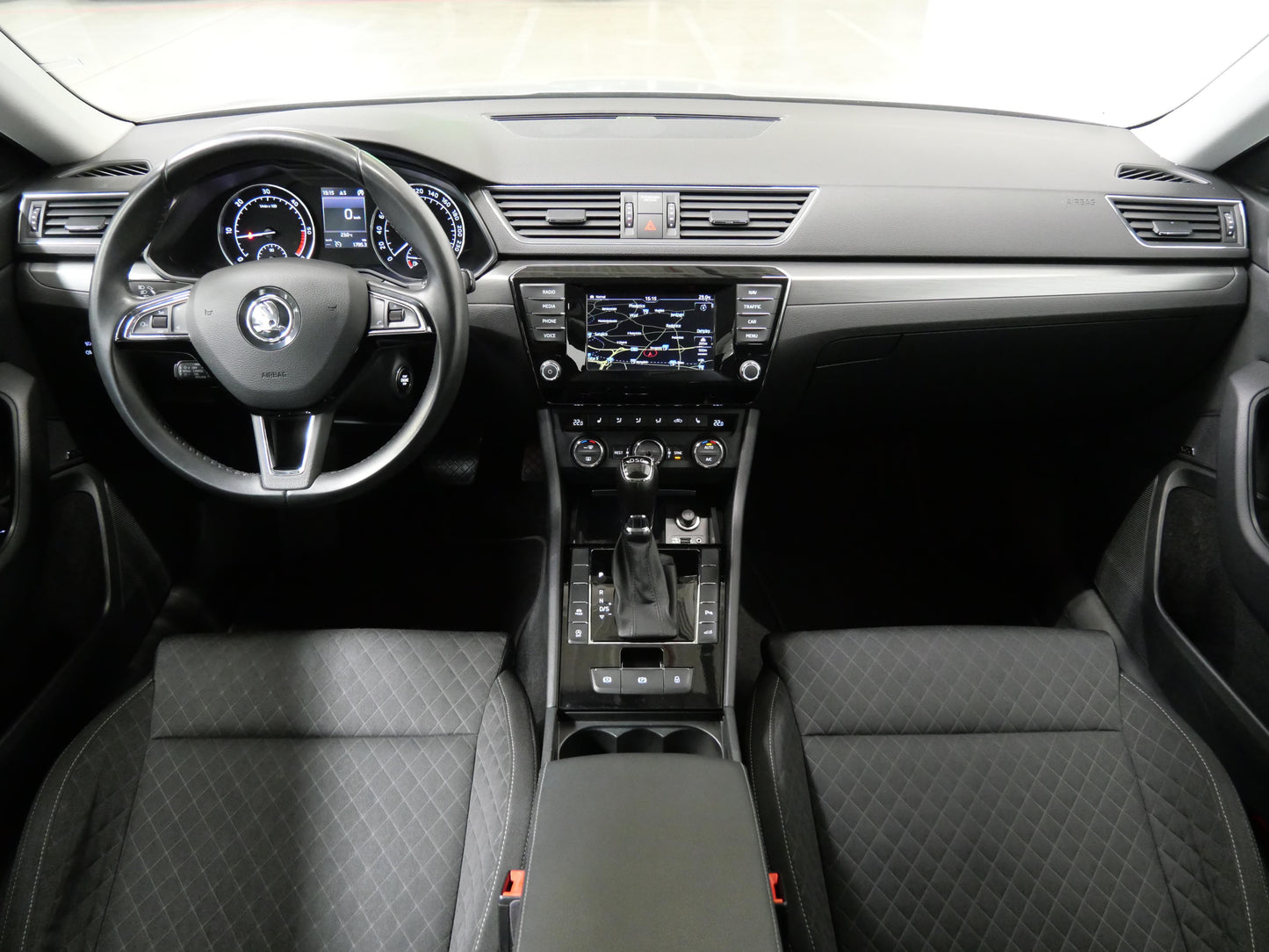 Škoda Superb 2.0 TDI 110 kW Style