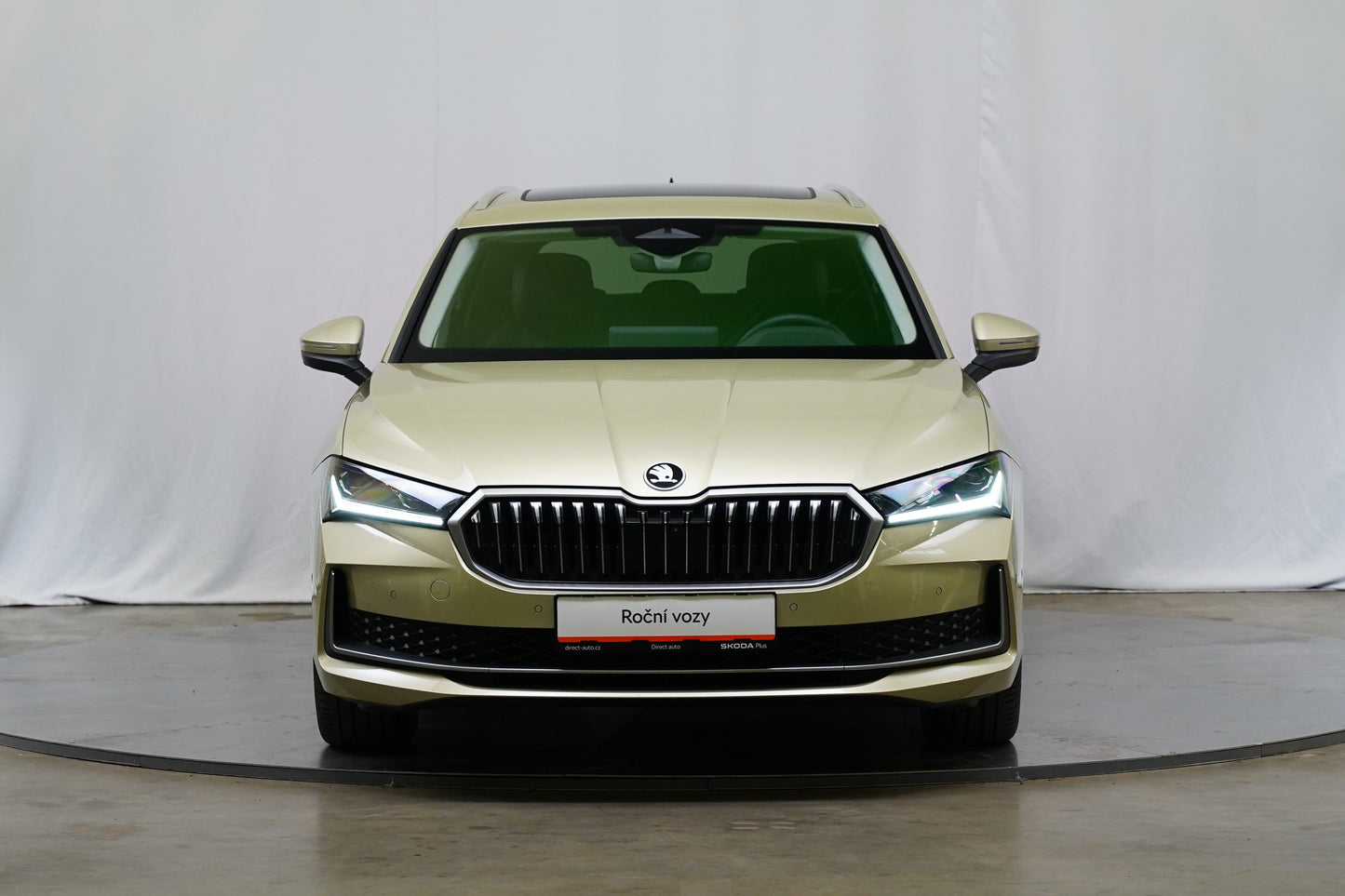 Škoda Superb 2.0 TDI 110 DSG L&K