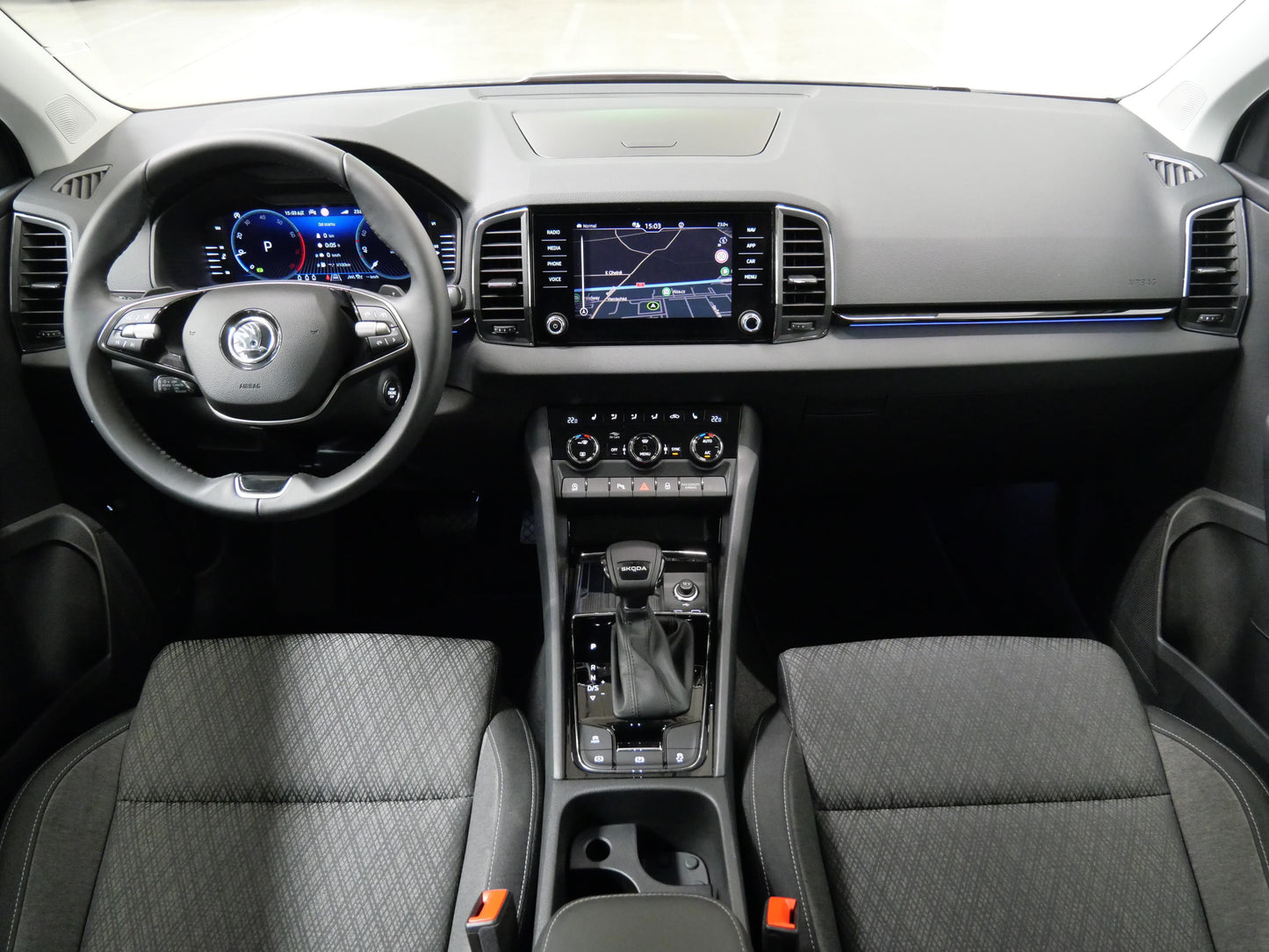 Škoda Karoq 1.5 TSI 110 kW Top Selection
