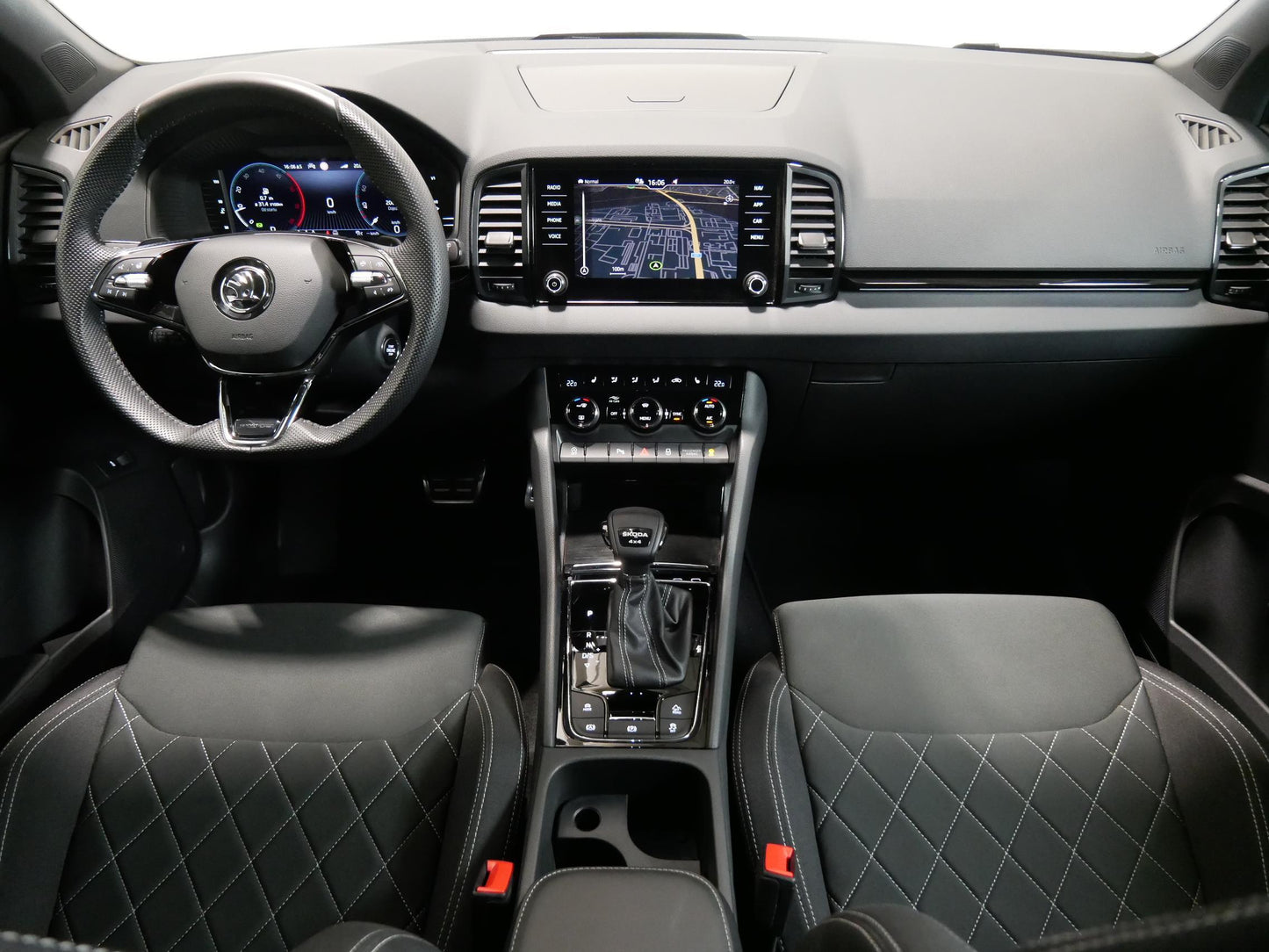 Škoda Karoq 2.0 TDI 110 kW Sportline