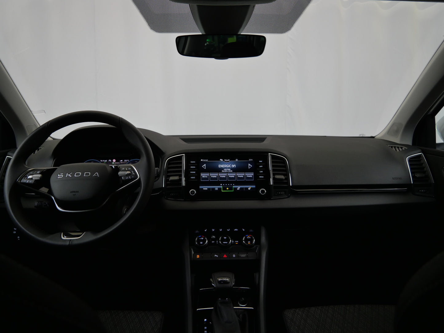 Škoda Karoq 1.5 TSI 110 kW Top Selection