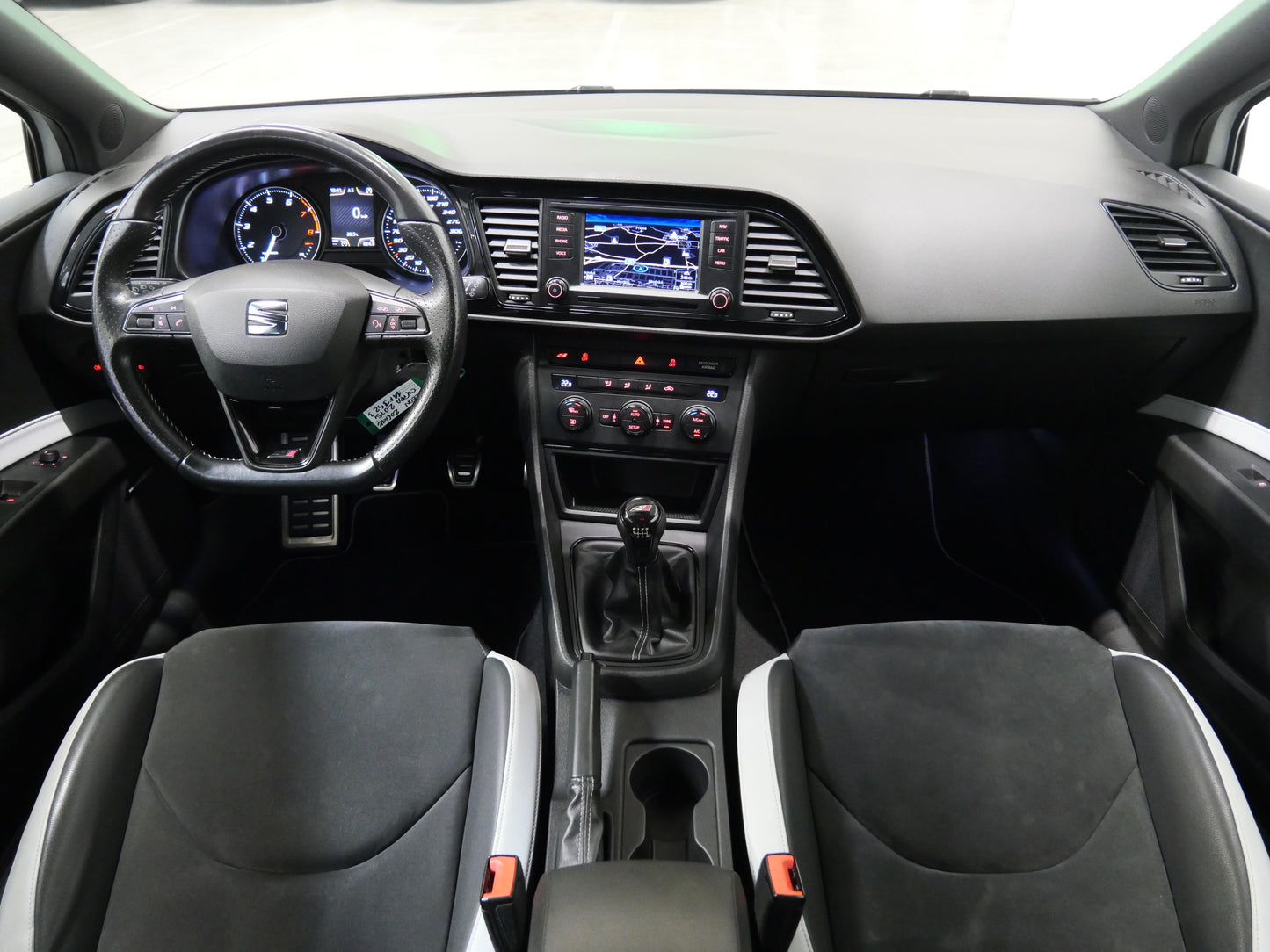 Seat Leon 2.0 TSI 206 kW Cupra 280