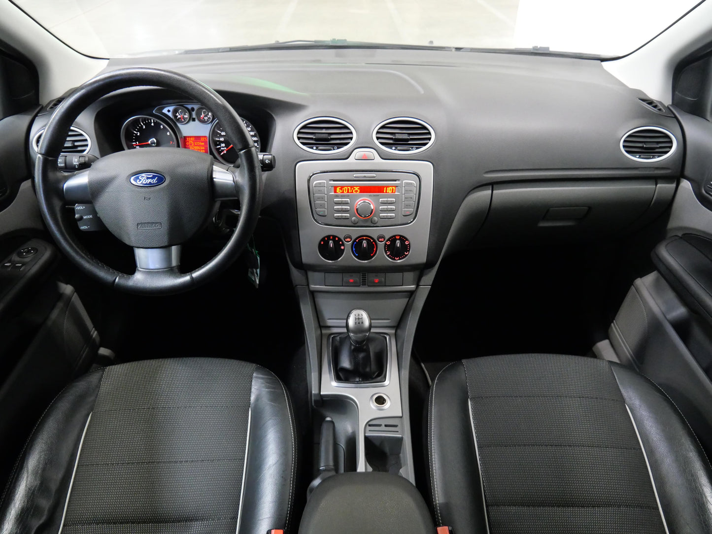 Ford Focus 1.6 Duratec 74 kW Trend