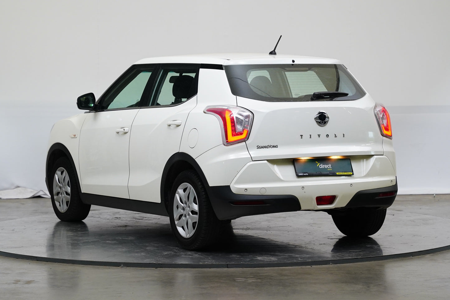 Ssang Yong Tivoli 1.6i 94 kW Crystal 4x2