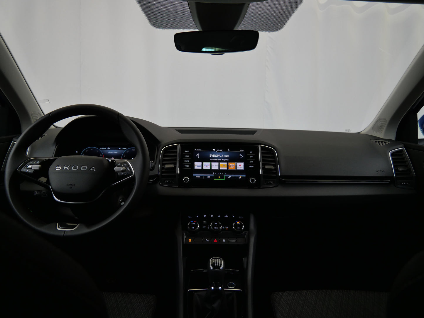 Škoda Karoq 1.5 TSI 110 kW Top Selection