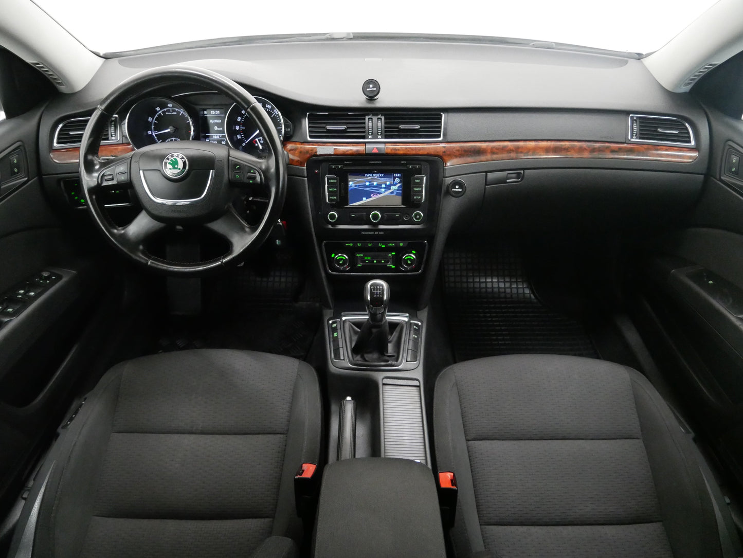Škoda Superb 1.8 TSI Elegance