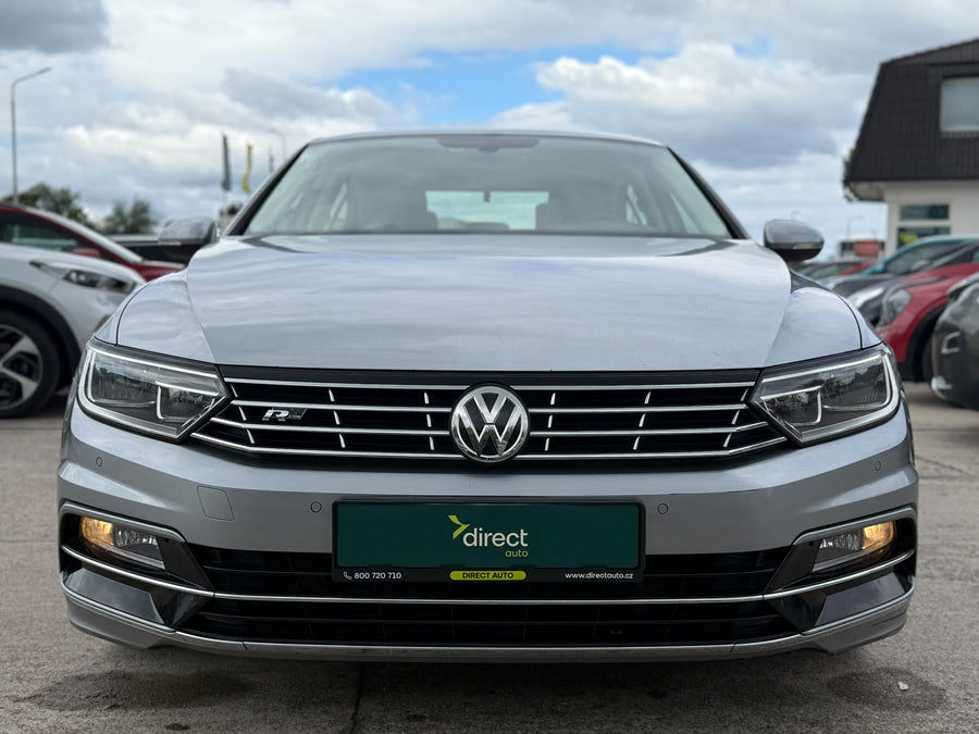 Volkswagen Passat 2.0TDI 110KW R-Line – foto 4