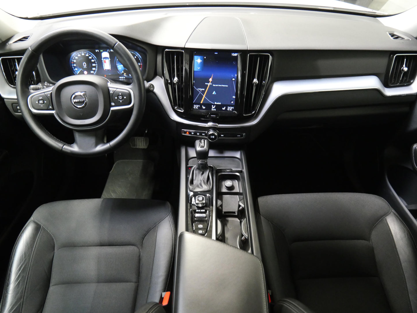 Volvo XC60 2.0 D4 140 kW Drive-E Momentum