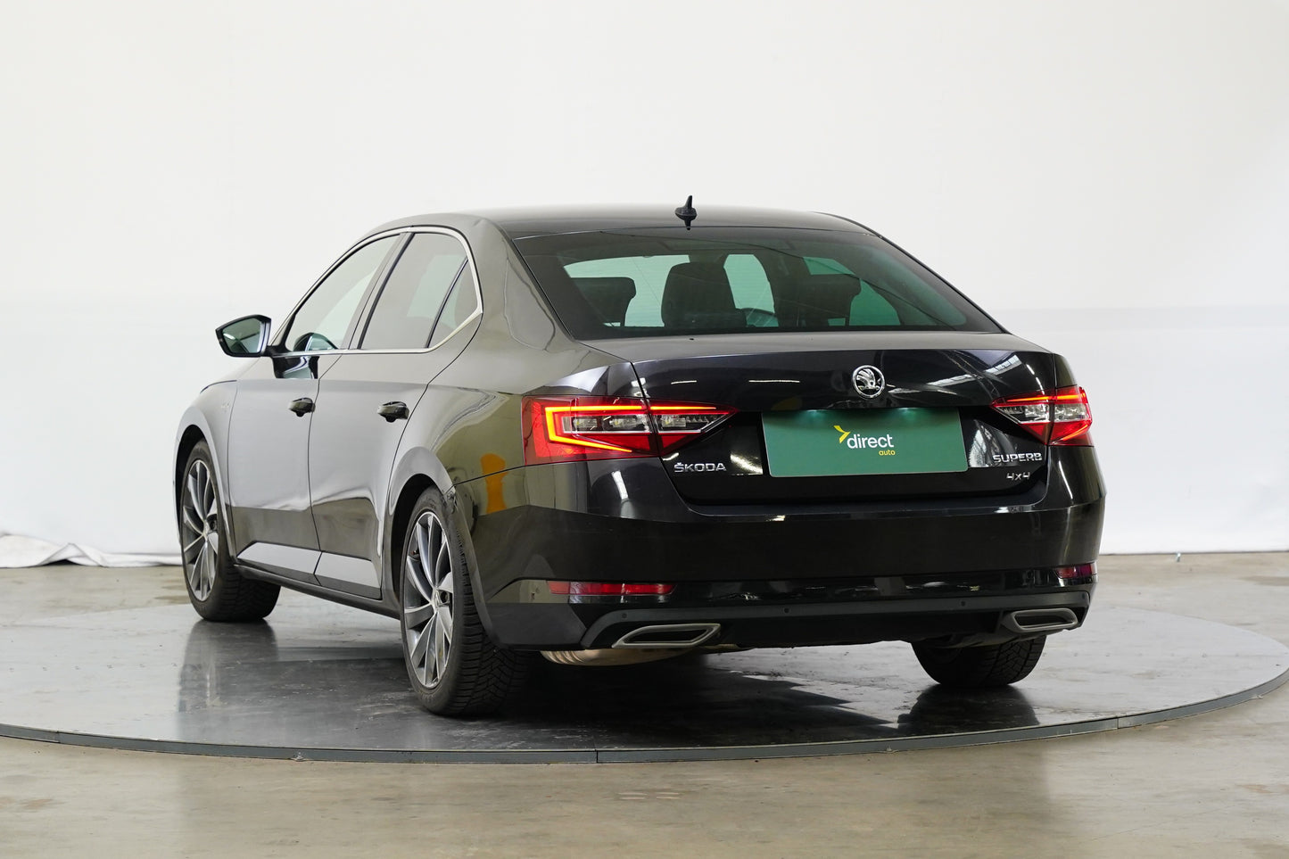 Škoda Superb 2.0 TDI 140 kW DSG 4x4 L&K