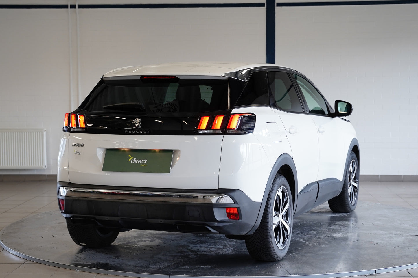 Peugeot 3008 1.2 PureTech 96 kW Allure