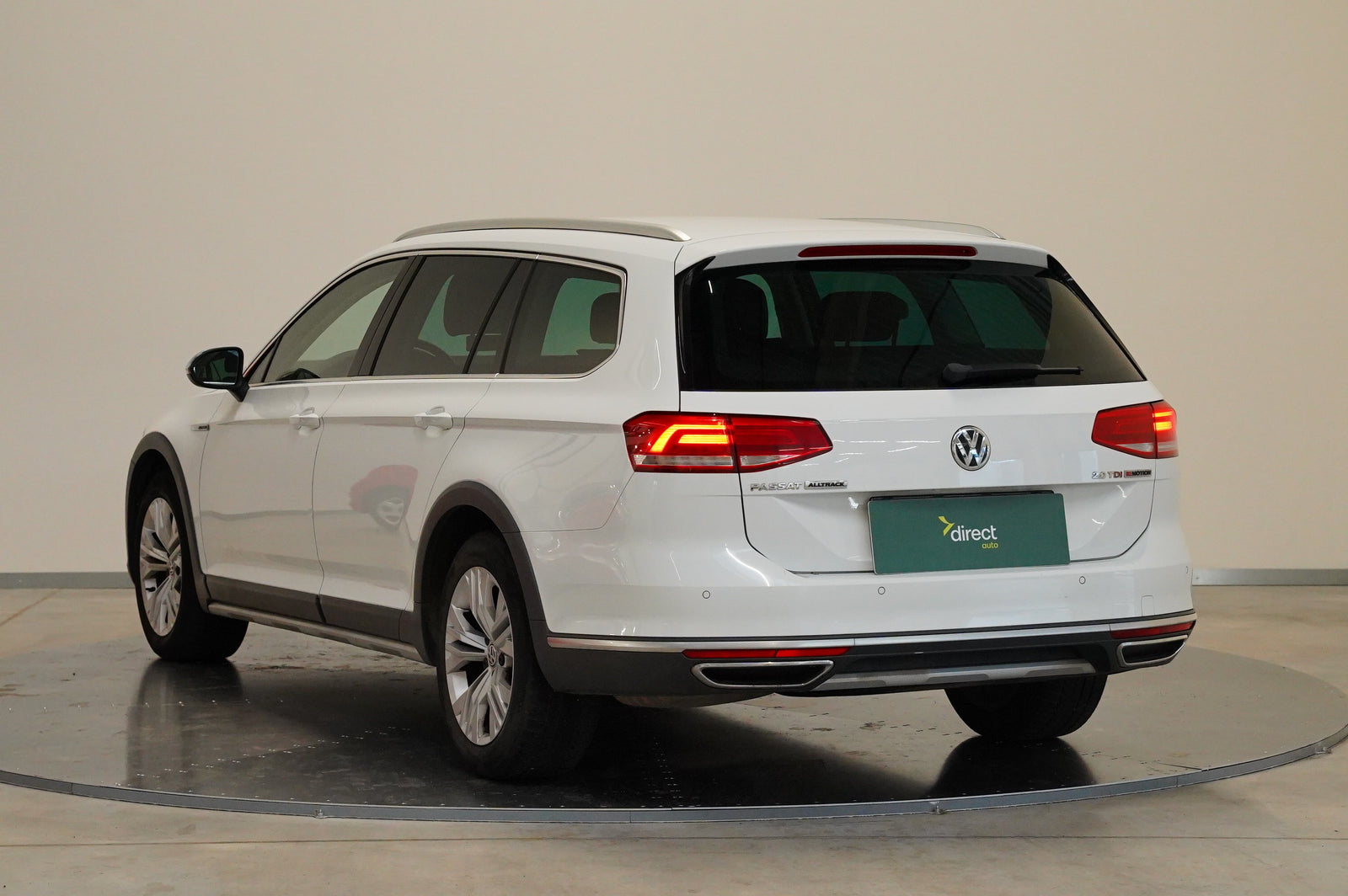 Volkswagen Passat 2.0 TDI 140 kW 4x4 Alltrack – foto 4