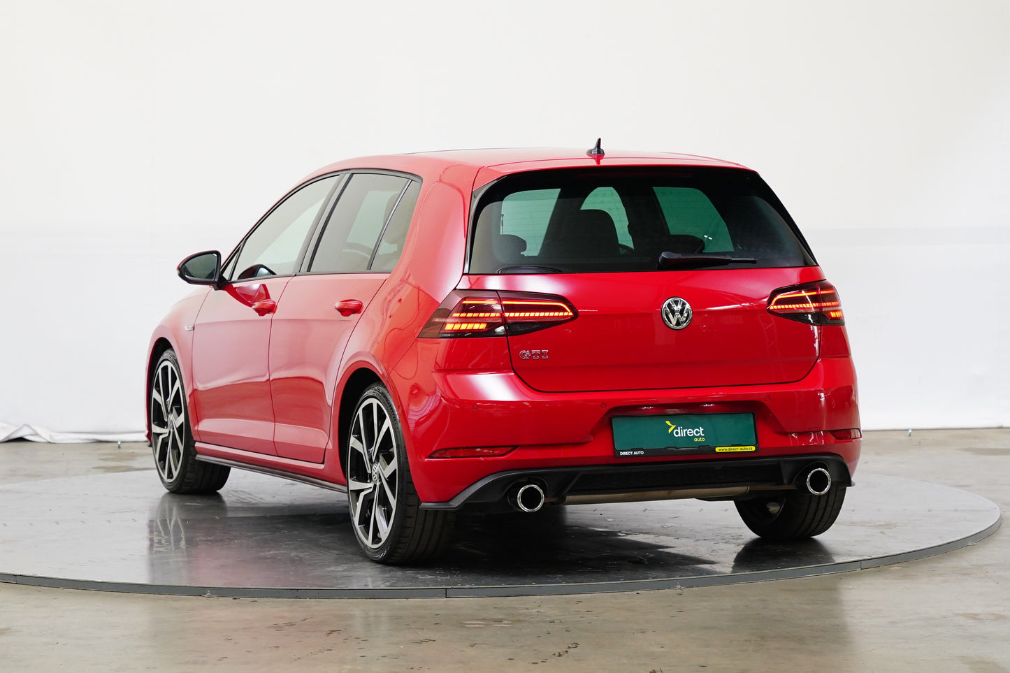 Volkswagen Golf 2.0 TSI 180 kW GTI Performance