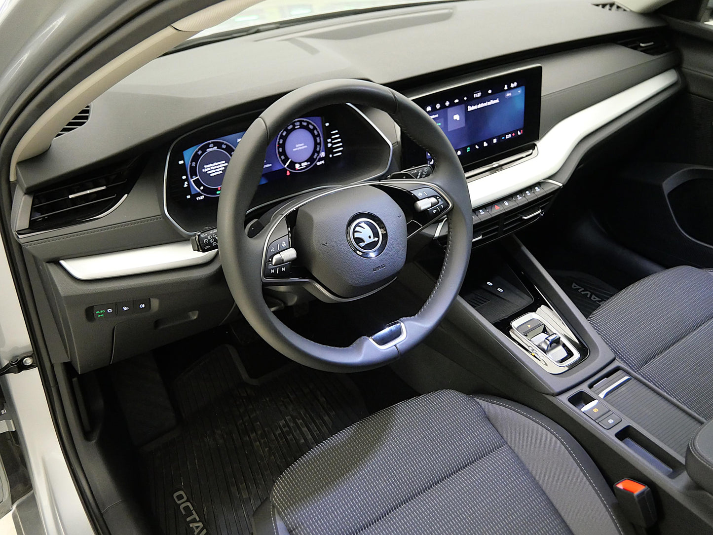 Škoda Octavia 1.5 e-TSI 85 kW DSG Selection