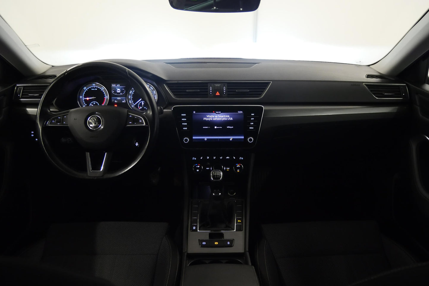 Škoda Superb 2.0 TDI 110 kW Style