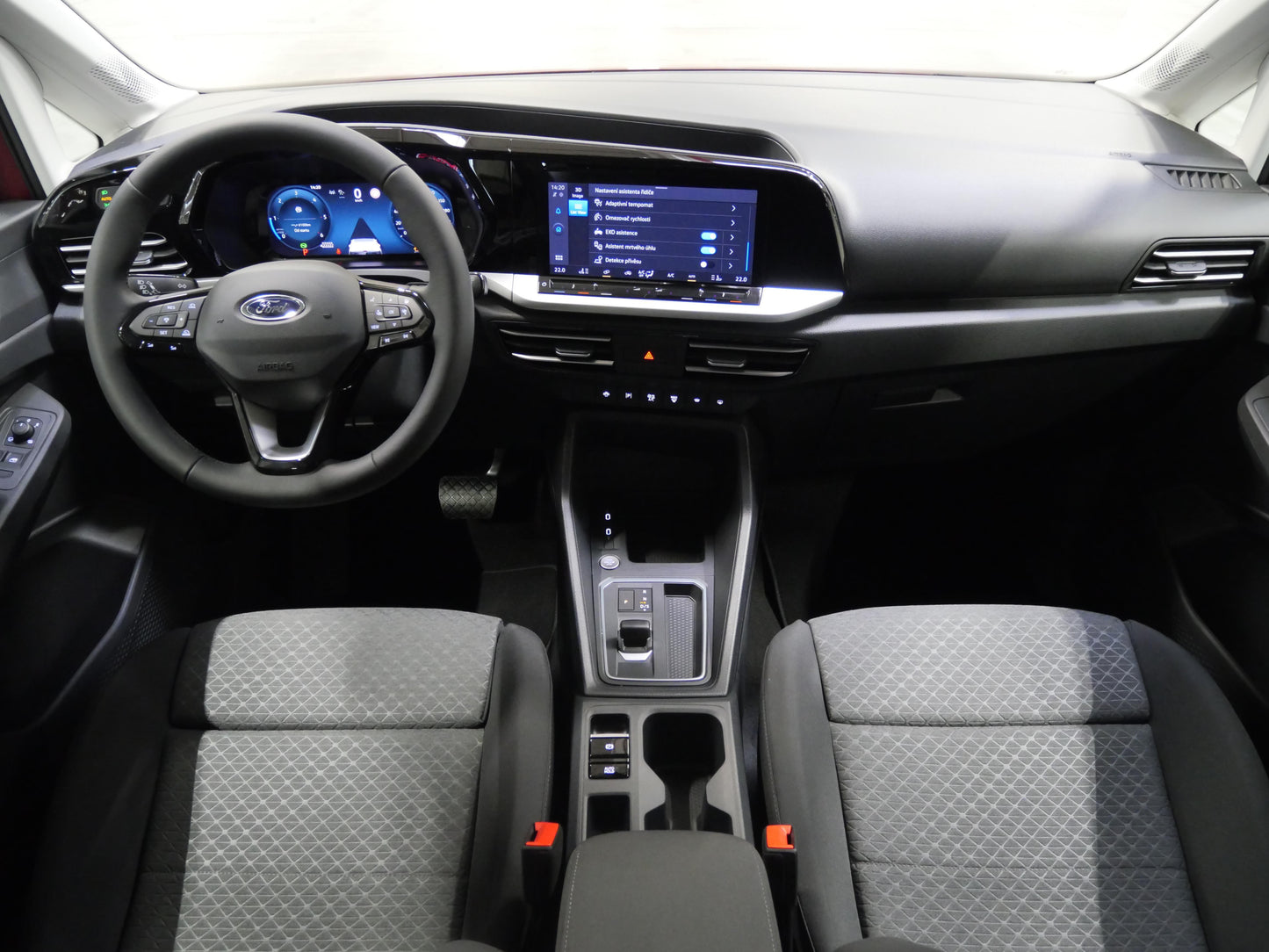 Ford Tourneo Connect Grand 2.0 EB 90 kW Titanium