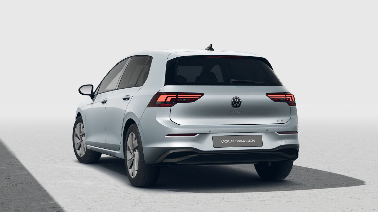 Volkswagen Golf People 1,5 eTSI 85kW 7DSG mHEV