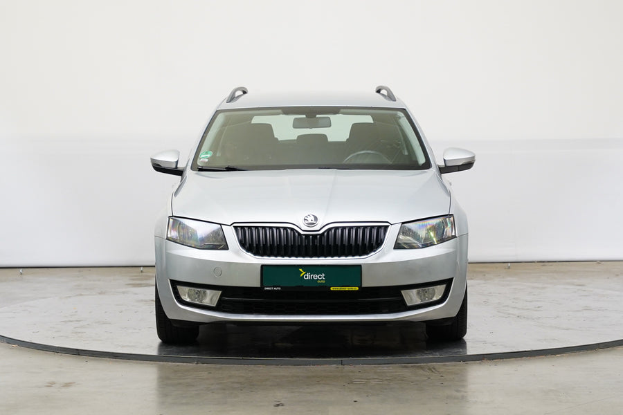 Škoda Octavia 1.6 TDI DSG Elegance – foto 4