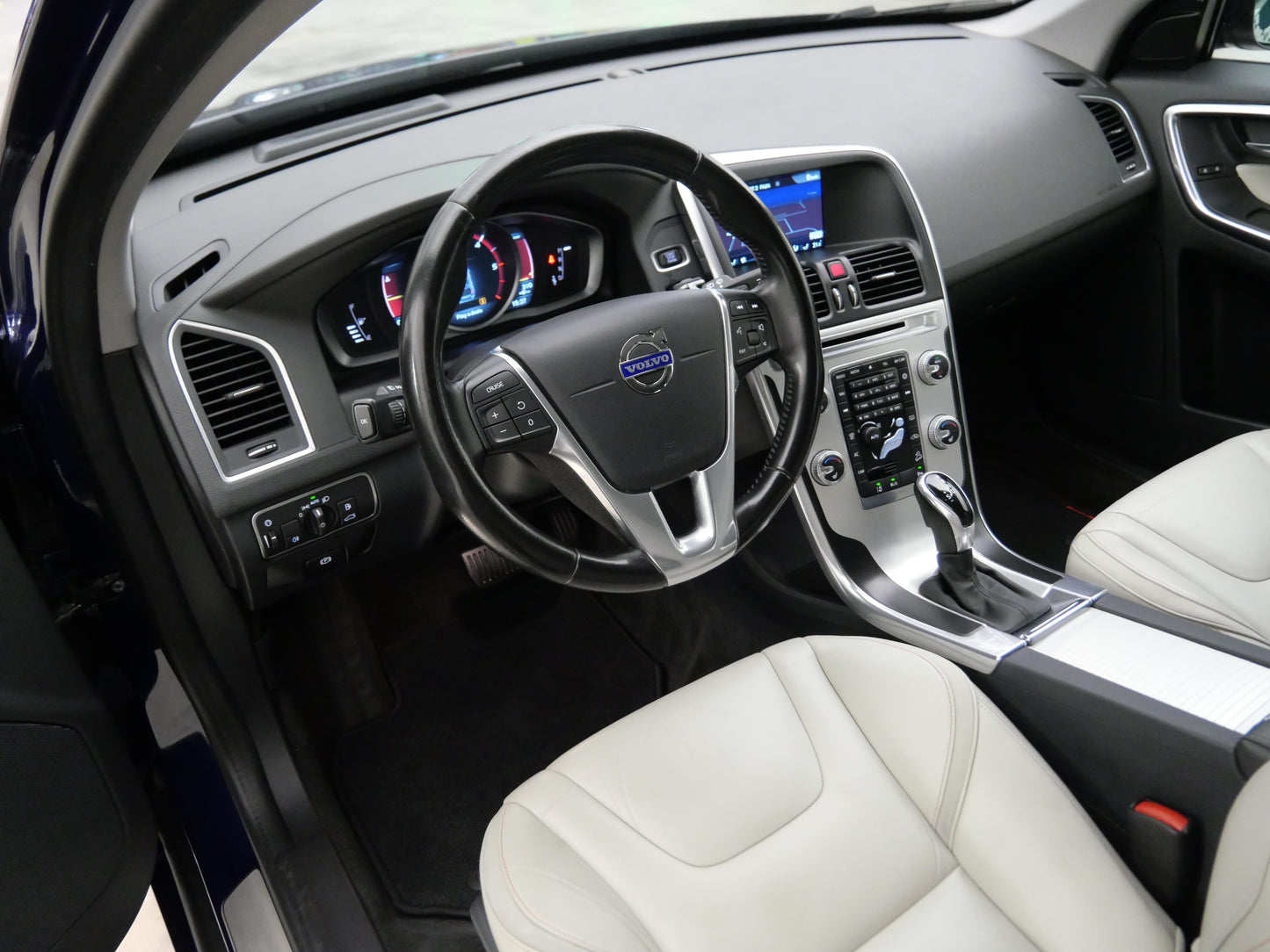 Volvo XC60 D4 133 kW AWD