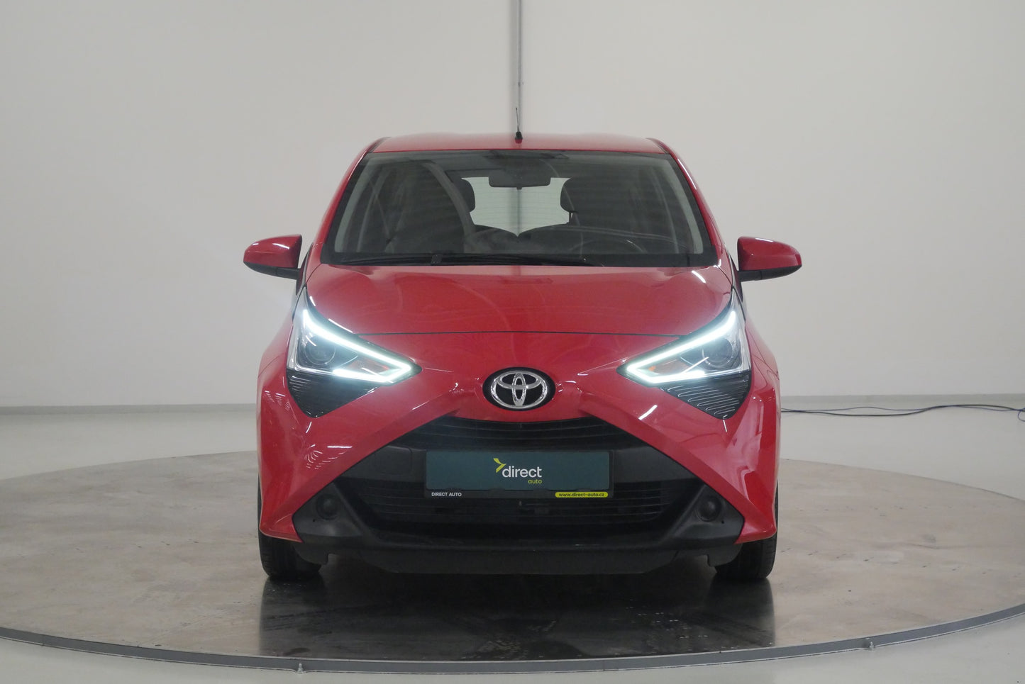 Toyota Aygo 1.0 VVT-i 53 kW X-Play