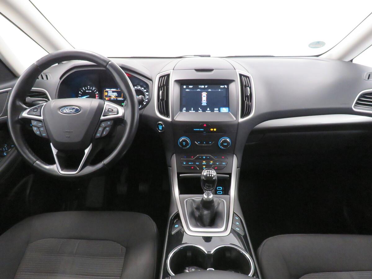 Ford Galaxy 1.5 EcoBoost 118 kW