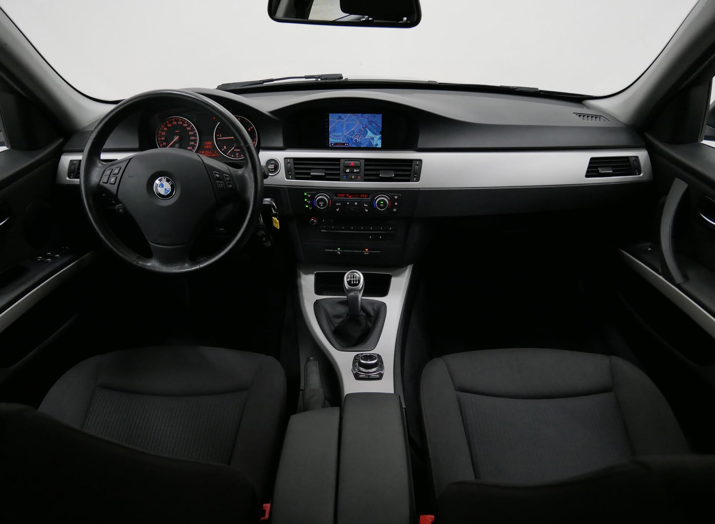 BMW Řada 3 320d Touring 135kW