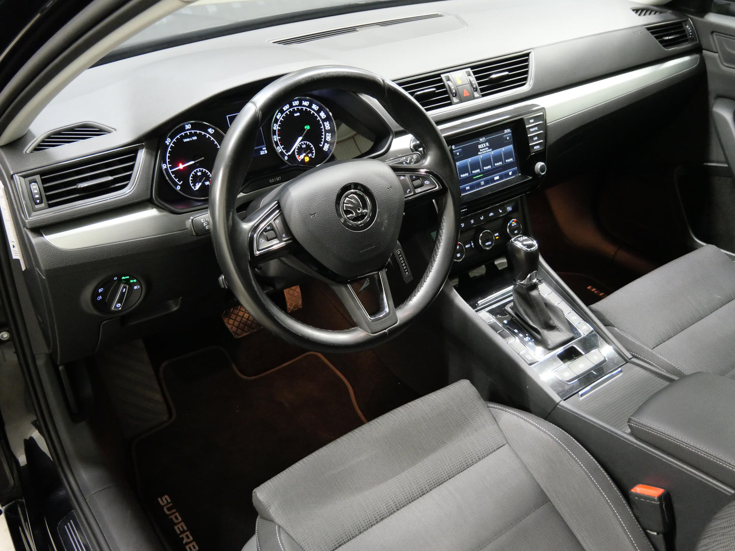 Škoda Superb 2.0 TDI 110 kW Ambition