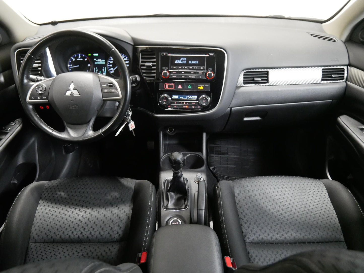 Mitsubishi Outlander 2.2 DI-D 110 kW Intense