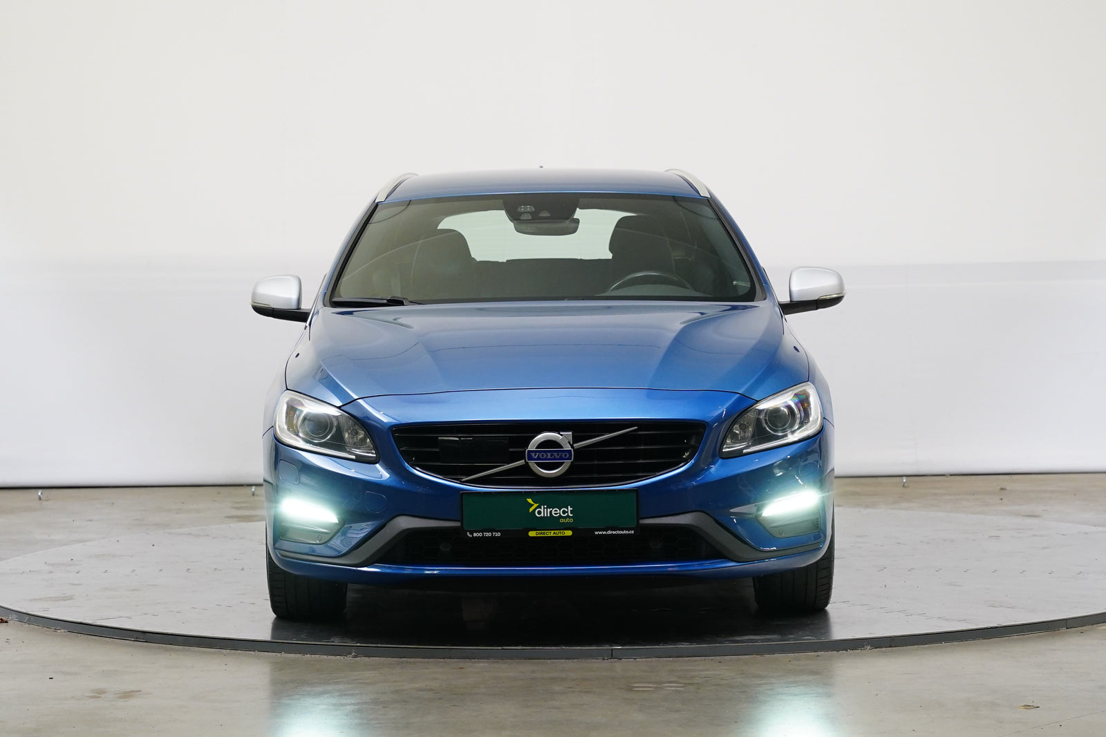 Volvo V60 2.0 T6 AWD 225 kW R-Desing – foto 4