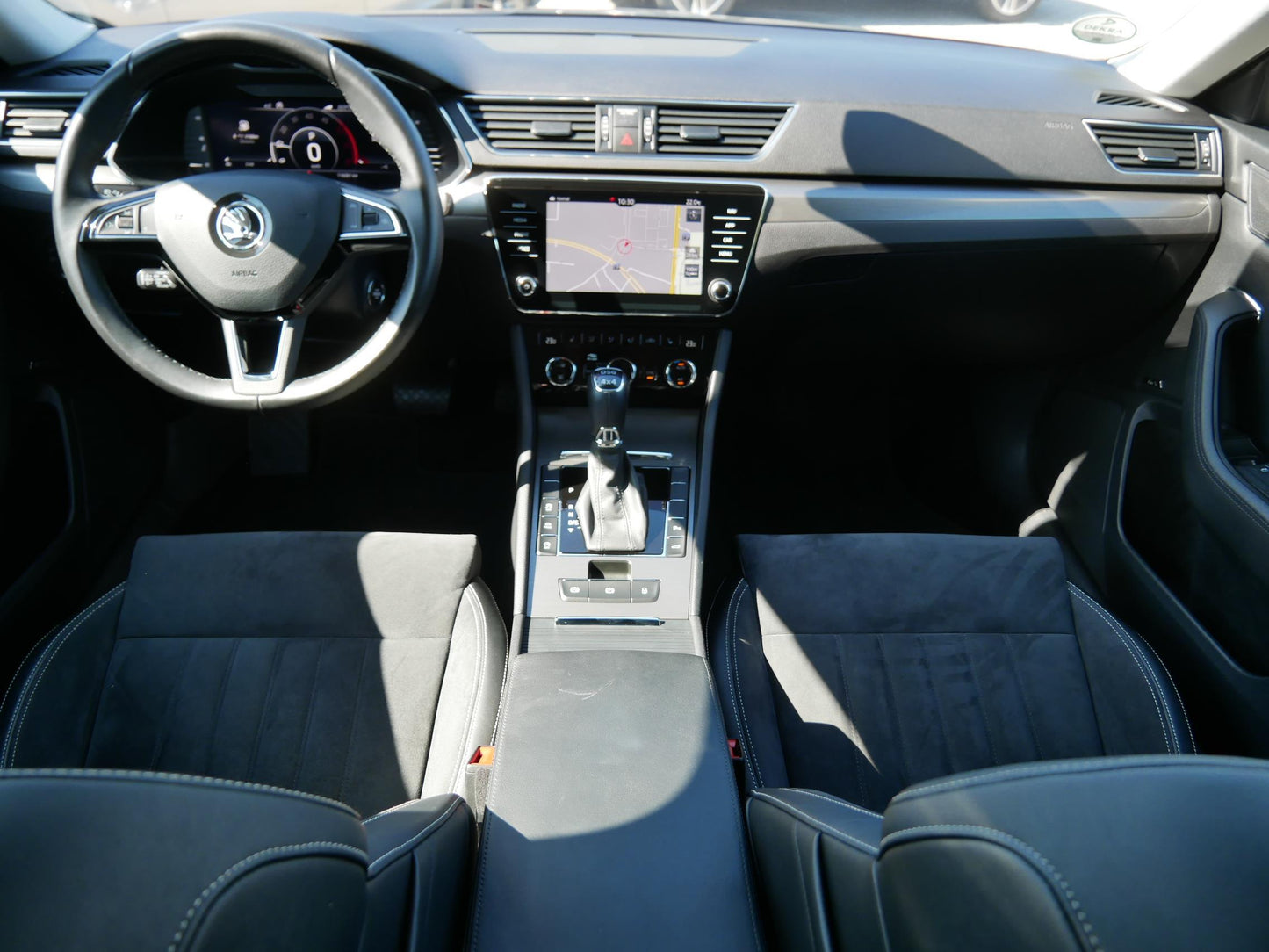 Škoda Superb 2.0 TDI 140 kW Style Business+