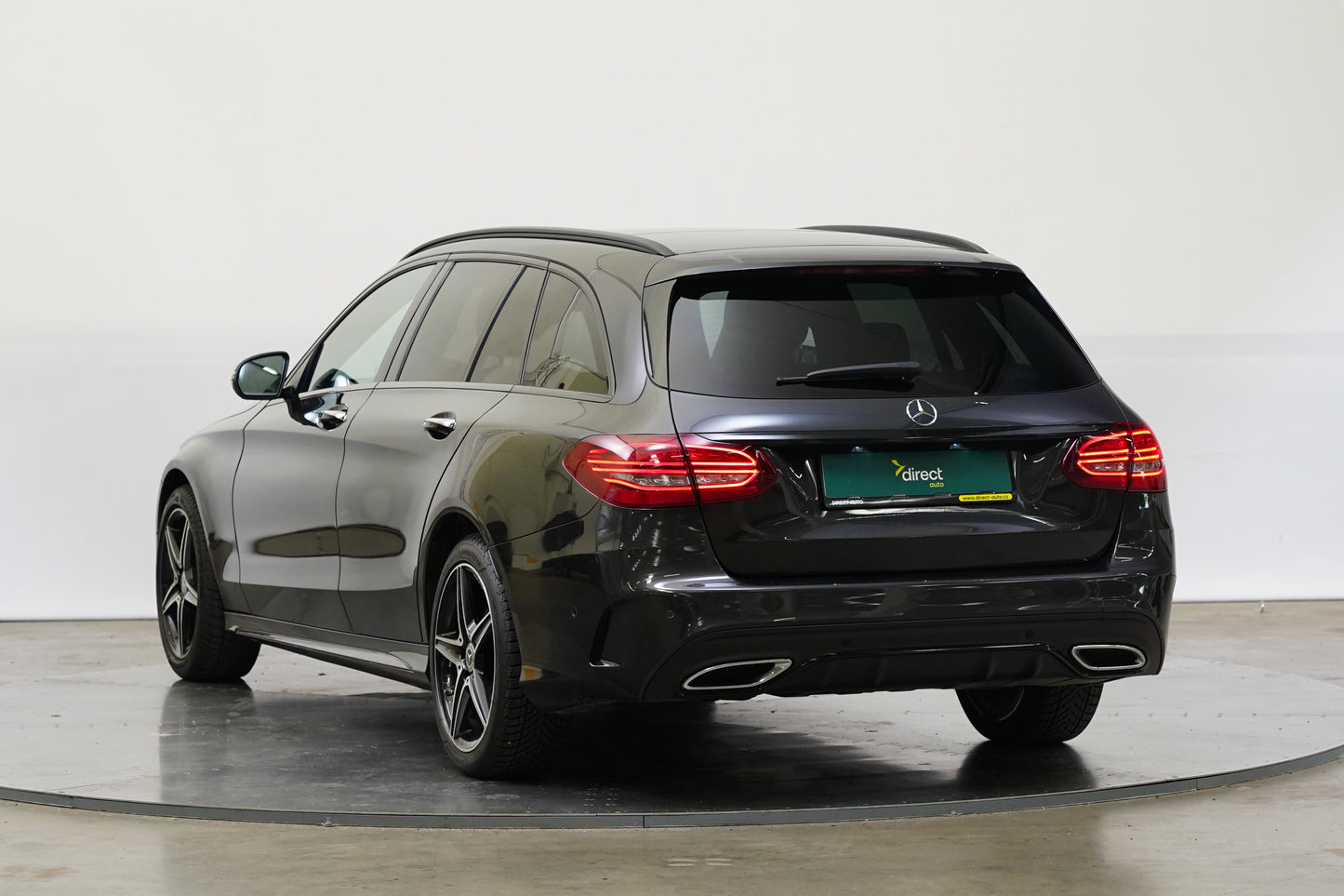 Mercedes-Benz Třídy C 300 d 180 kW 4MATIC AMG Line