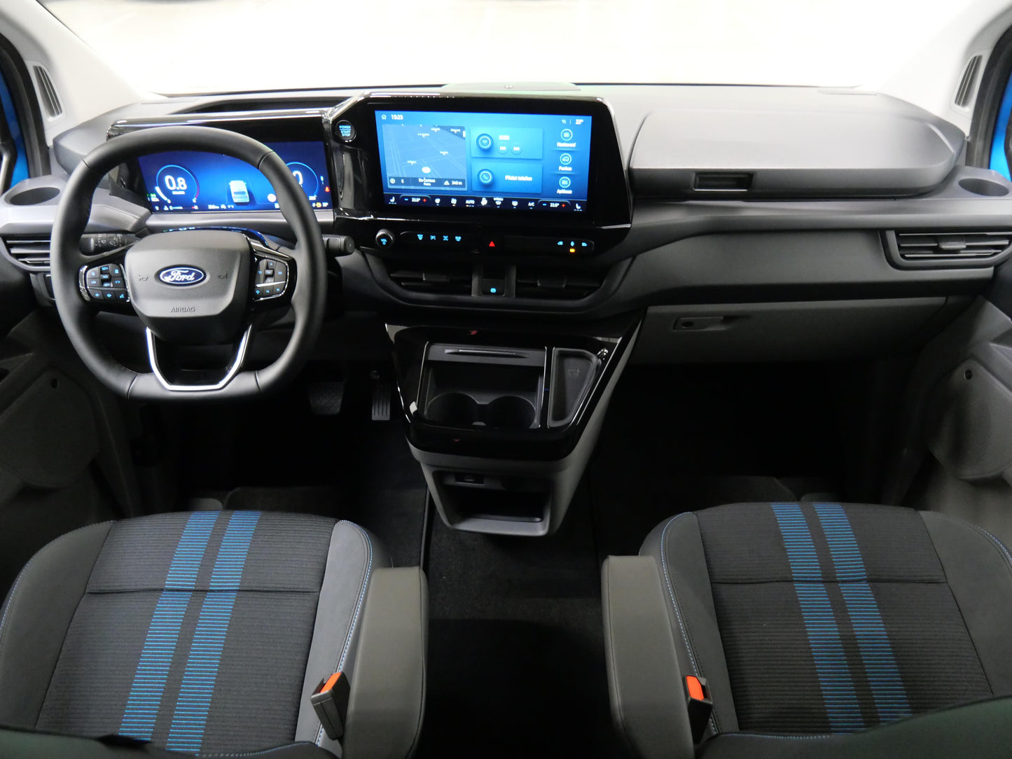 Ford Tourneo Custom 2.0 EcoBlue 125 kW Sport L2