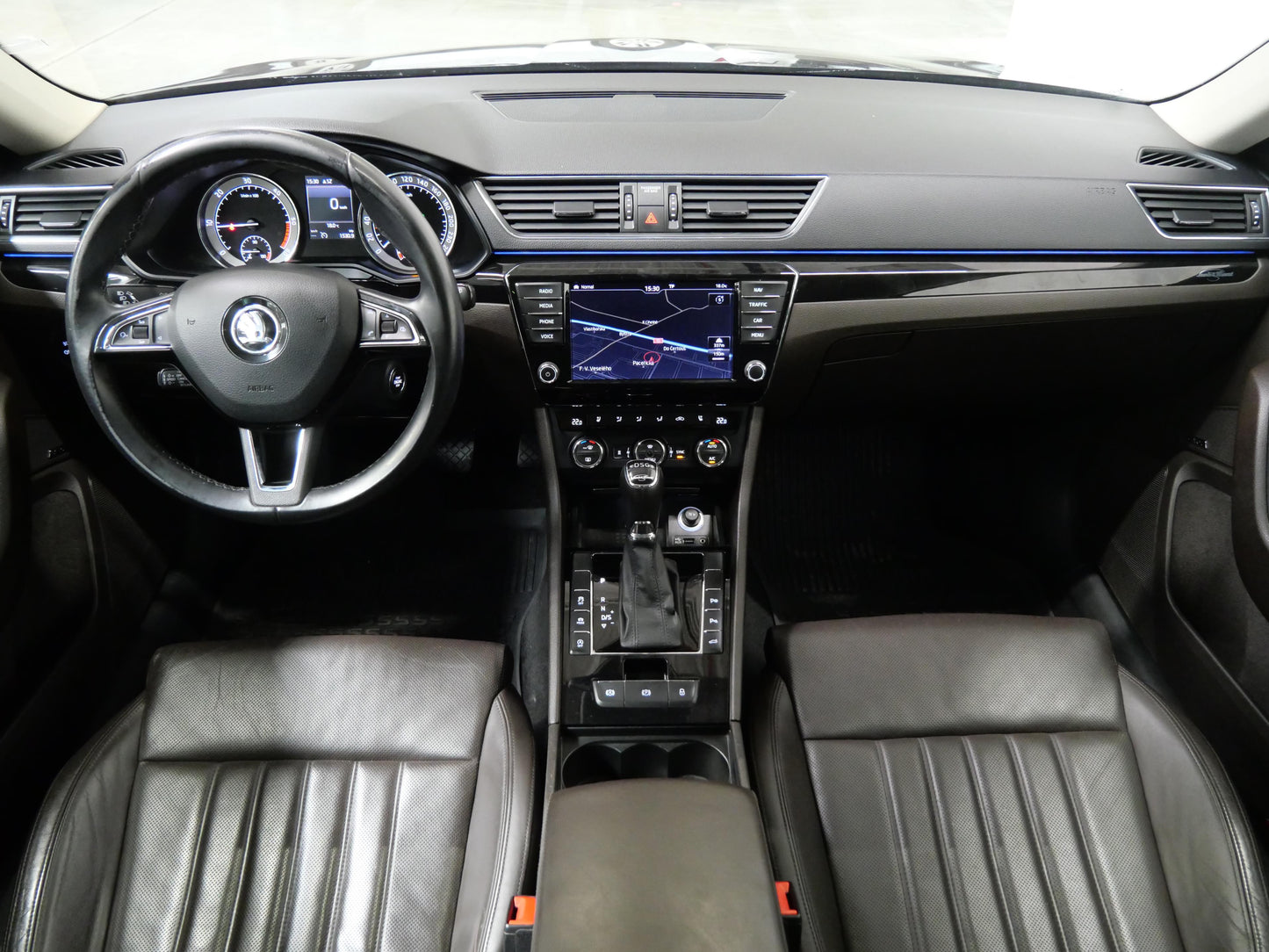 Škoda Superb 2.0 TDI 140 kW 4x4 L&K