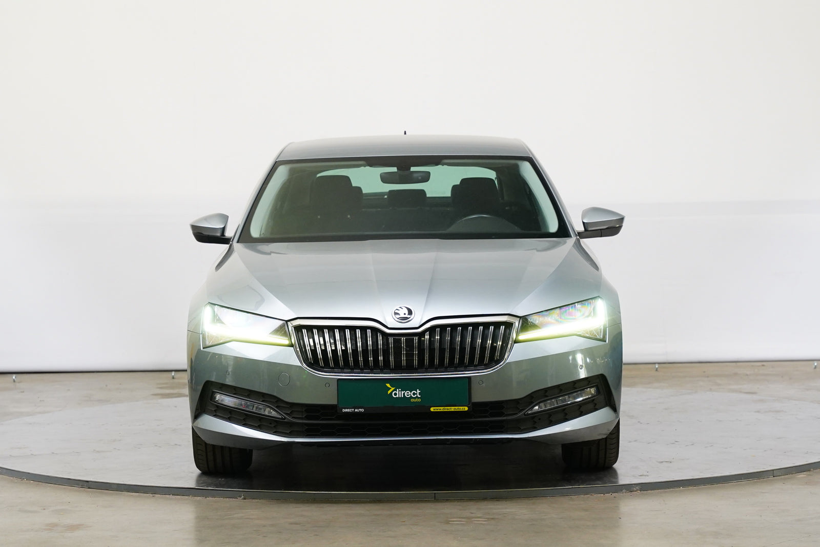 Škoda Superb 2.0 TDI 110 kW Ambition Plus – foto 4