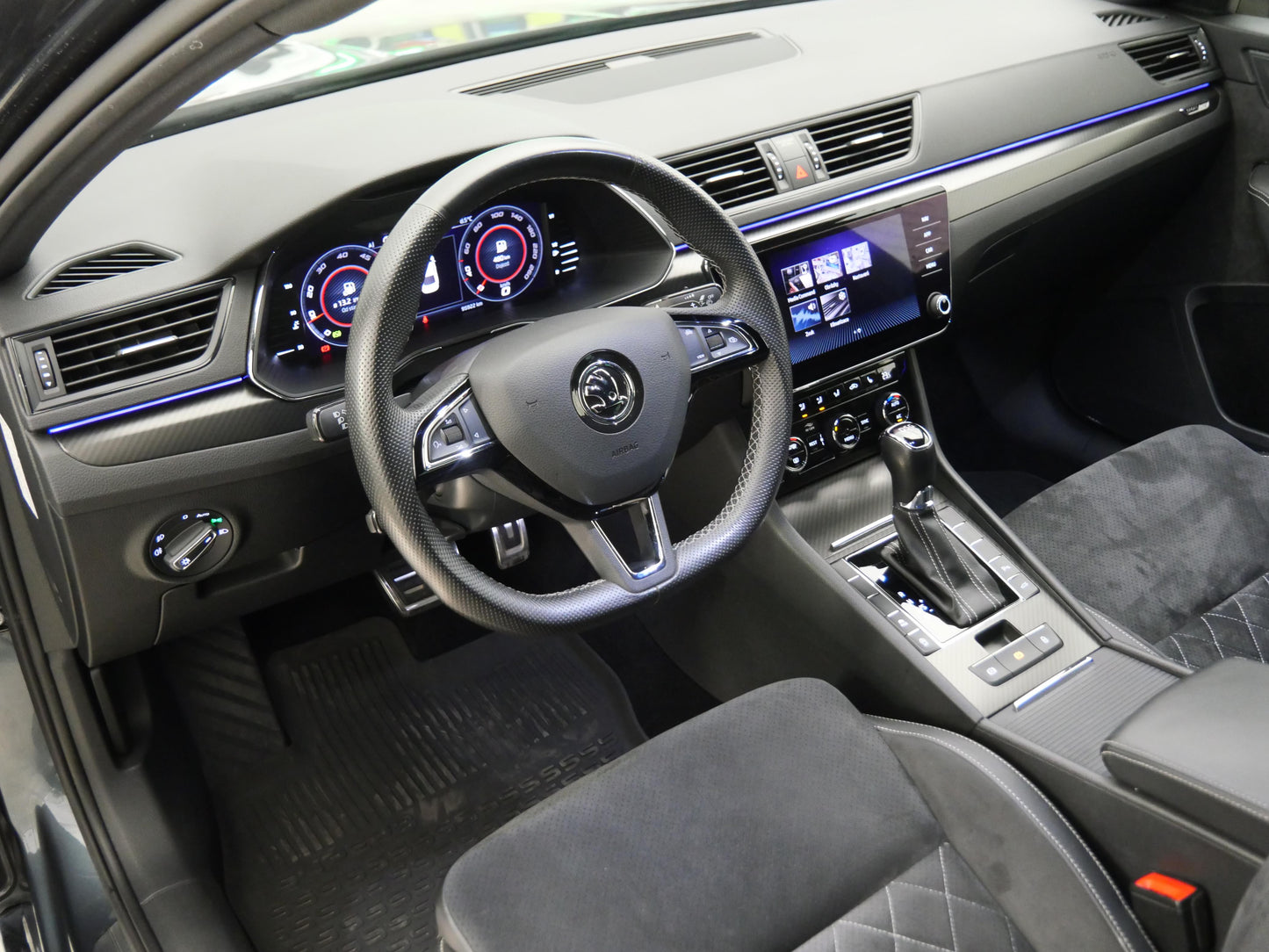 ŠKODA Superb 2.0 TDI 110 kW DSG Sportline