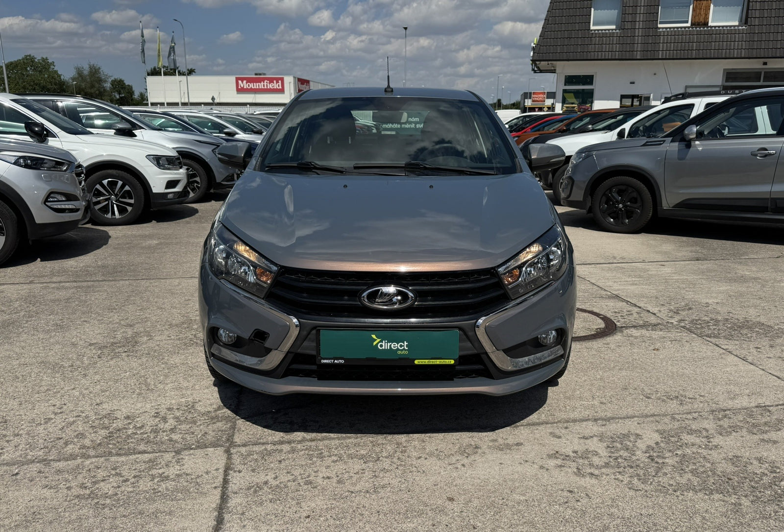 Lada Vesta 1.6i 78 kW Automat – foto 4